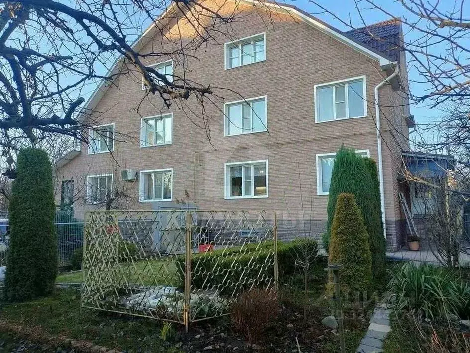 Таунхаус в Воронежская область, Воронеж ул. Шишкова, 124 (270 м) - Фото 1