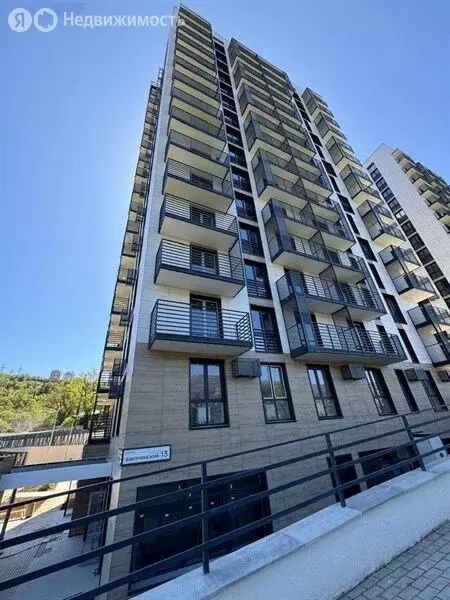 2-комнатная квартира: Ялта, Бакунинский проезд, 11А (93 м) - Фото 1