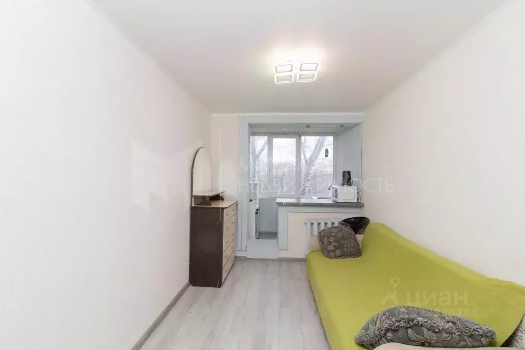 Студия Тюменская область, Тюмень ул. Республики, 243 (15.0 м) - Фото 1