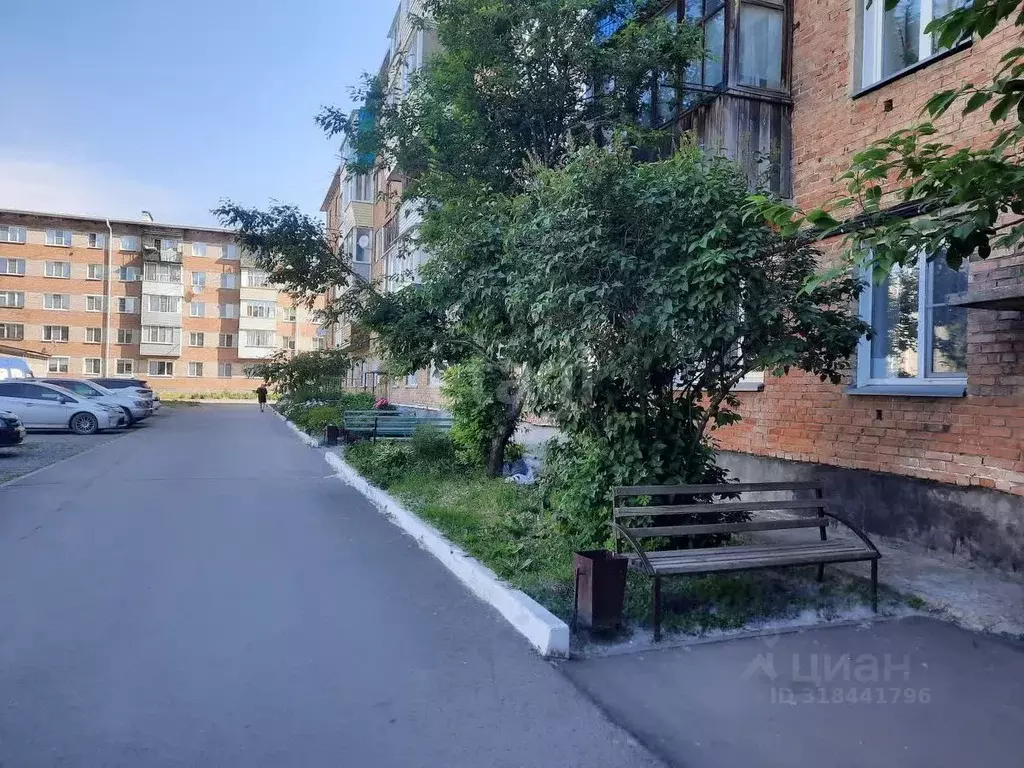 2-к кв. Алтайский край, Бийск пос. Сорокино, ул. Мирная, 3 (45.5 м) - Фото 1
