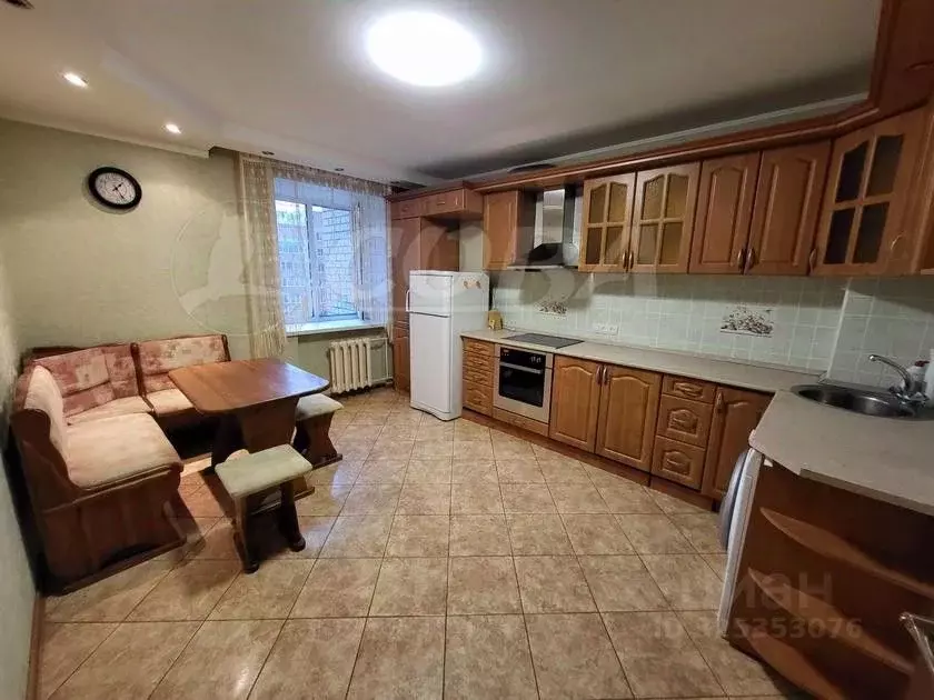 2-к кв. Тюменская область, Тюмень Заречный проезд, 6к1 (65.0 м) - Фото 1