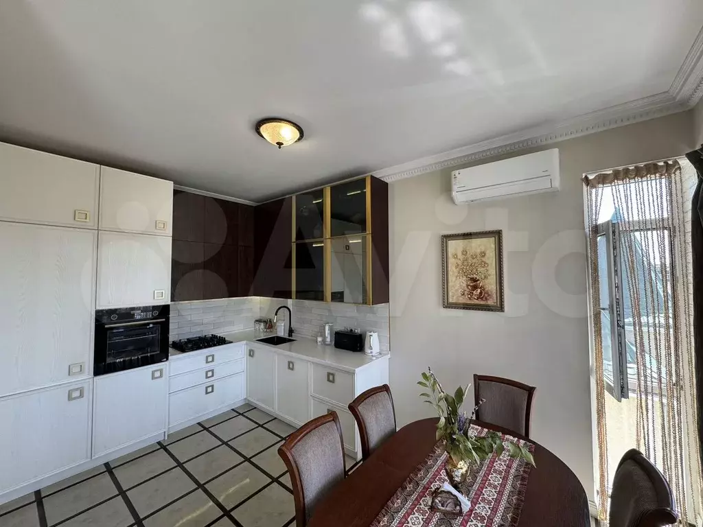 3-к. квартира, 121 м, 3/4 эт. - Фото 0
