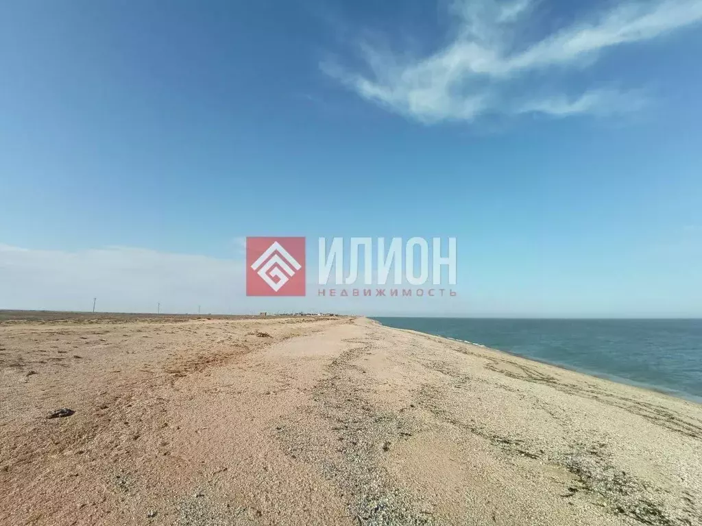 Участок в Крым, Ленинский район, Семисотское с/пос, с. Соляное  (6.0 ... - Фото 2