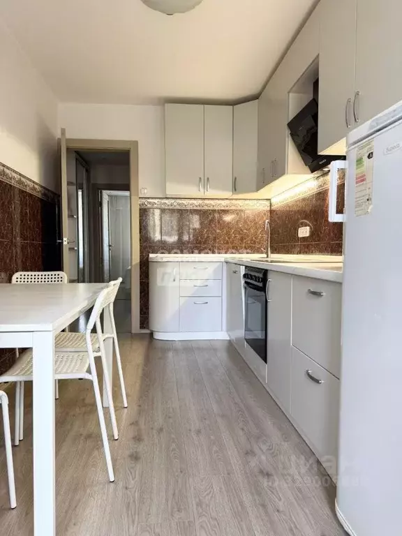 2-к кв. Самарская область, Тольятти просп. Степана Разина, 55 (55.0 м) - Фото 2