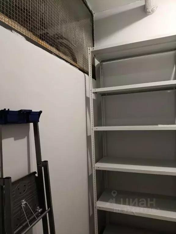 Гараж в Москва Боровское ш., 2к5 (4 м) - Фото 1