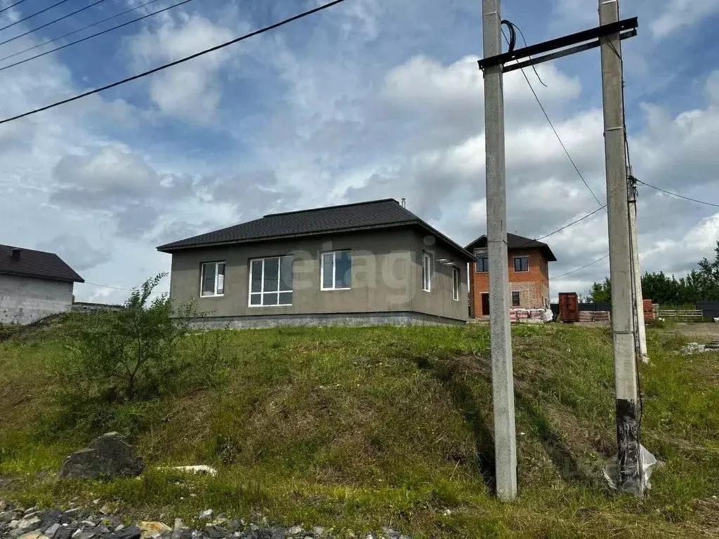 Дом в Хабаровский край, Хабаровск Воронежский проезд, 1А/3 (102 м) - Фото 1