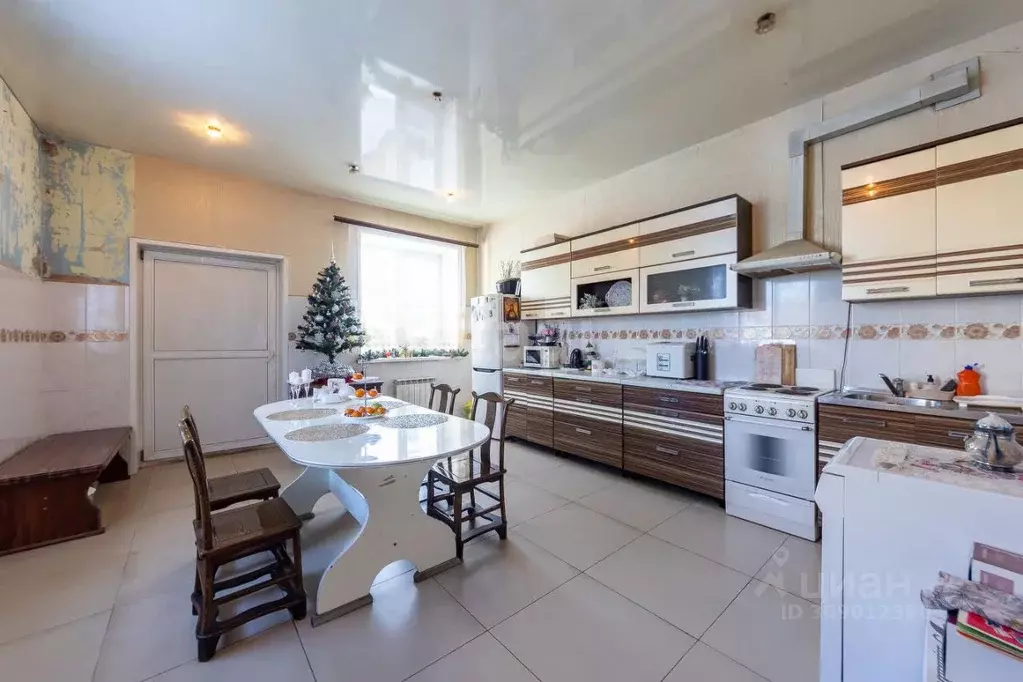 Дом в Хабаровский край, Хабаровск Шилкинская ул., 35А (410 м) - Фото 0
