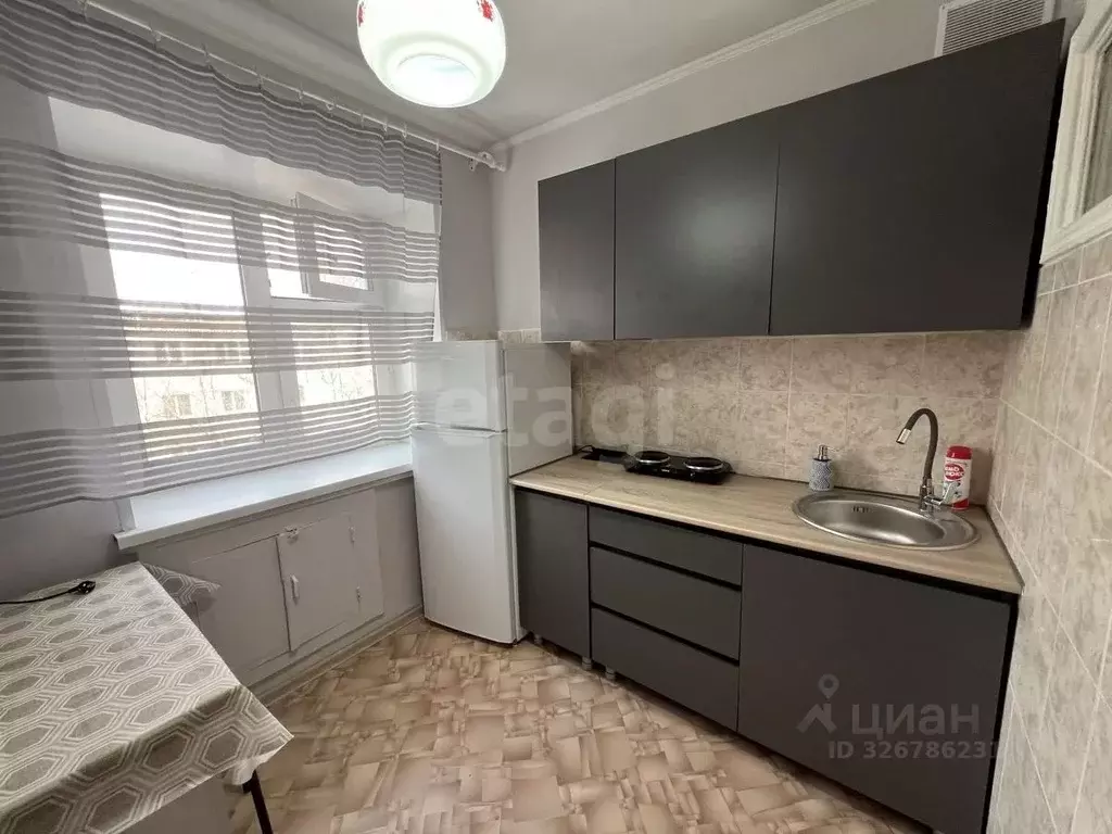 1-к кв. Тюменская область, Тюмень проезд Геологоразведчиков, 24 (32.0 ... - Фото 0