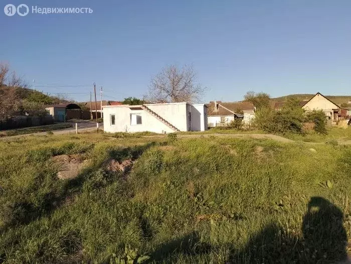 Участок в село Суворовское, Степная улица, 20Б (9.3 м) - Фото 1