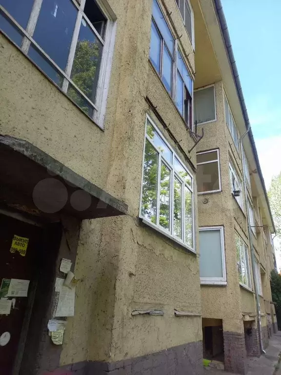 Комната 12,5 м в 5-к., 3/3 эт. - Фото 0
