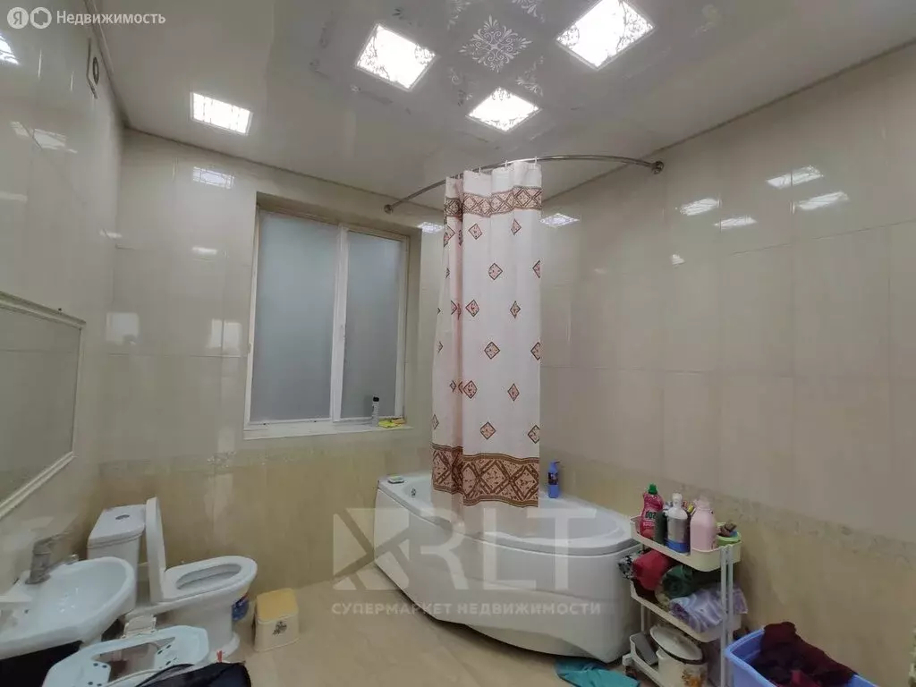 Дом в Махачкала, 1-я Связная улица (230 м) - Фото 2