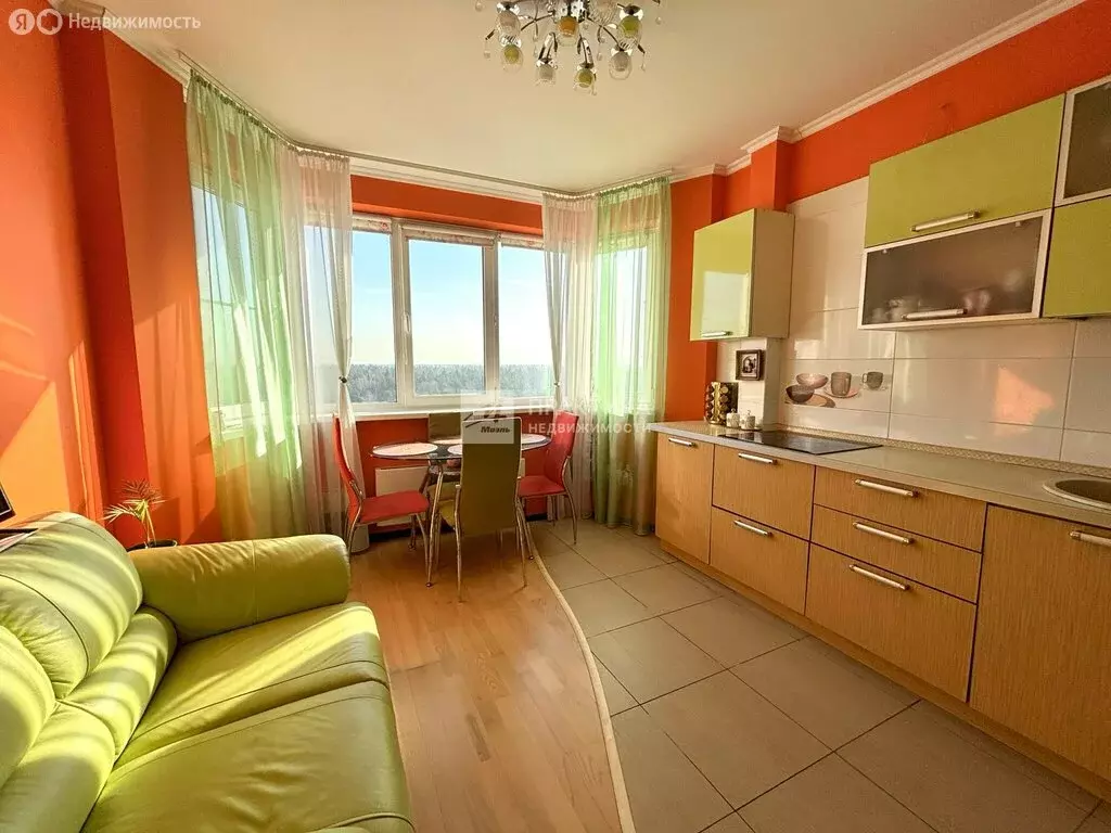 2-комнатная квартира: Балашиха, улица Свердлова, 32 (58.7 м) - Фото 0