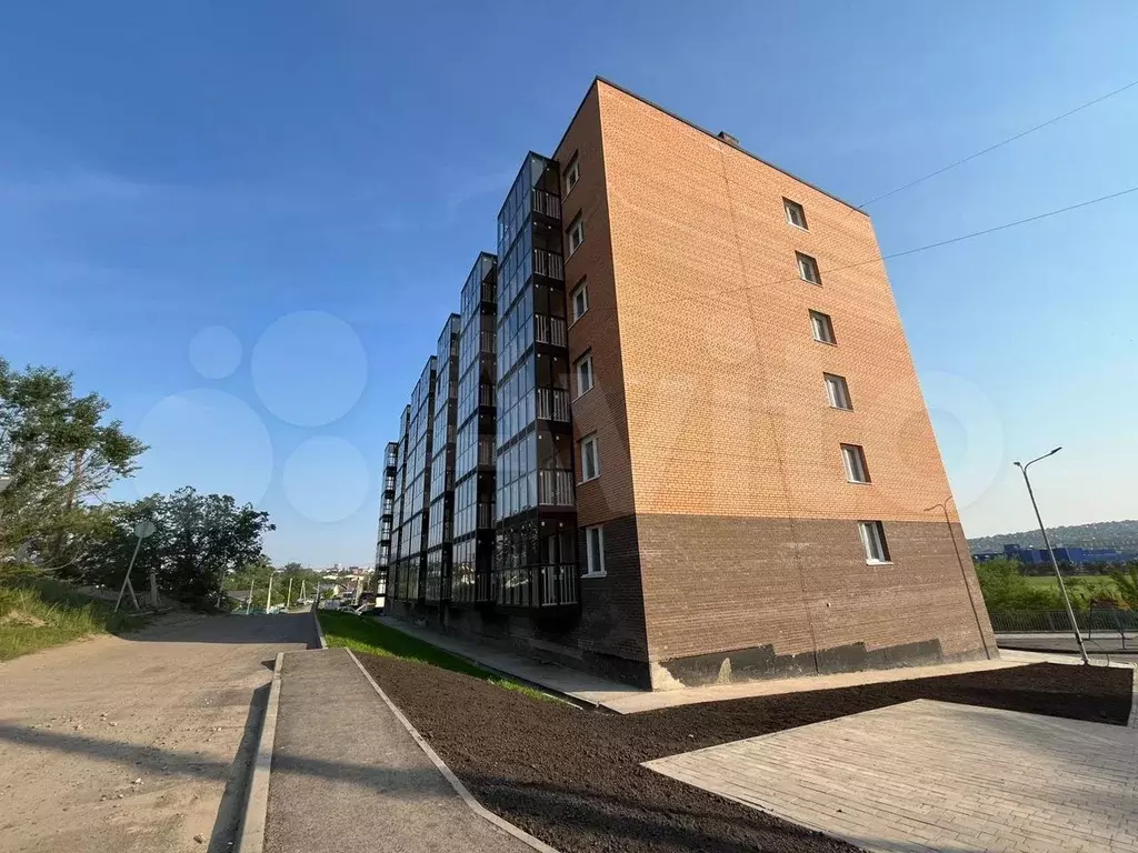 2-к. квартира, 55 м, 1/6 эт. - Фото 1