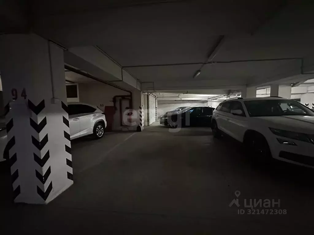 Гараж в Крым, Алушта ул. Школьная (15 м) - Фото 2