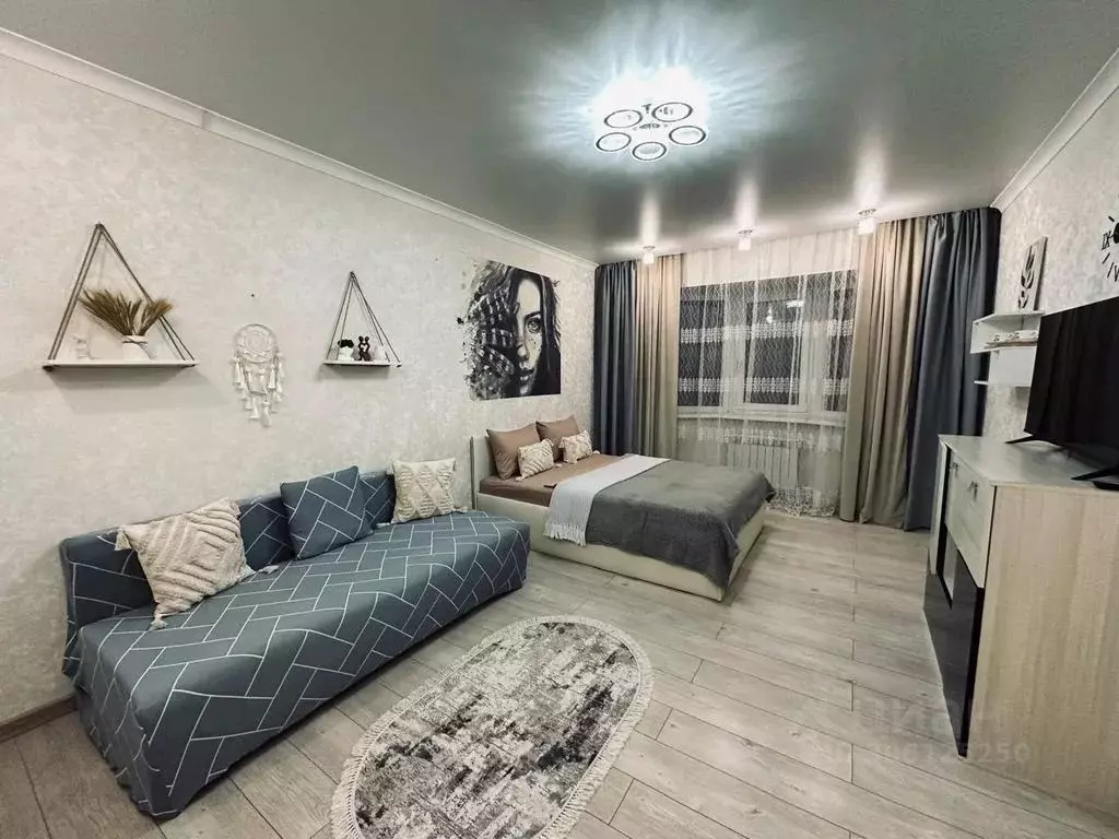 1-к кв. Ямало-Ненецкий АО, Новый Уренгой Сибирская ул., 55 (37.0 м) - Фото 0