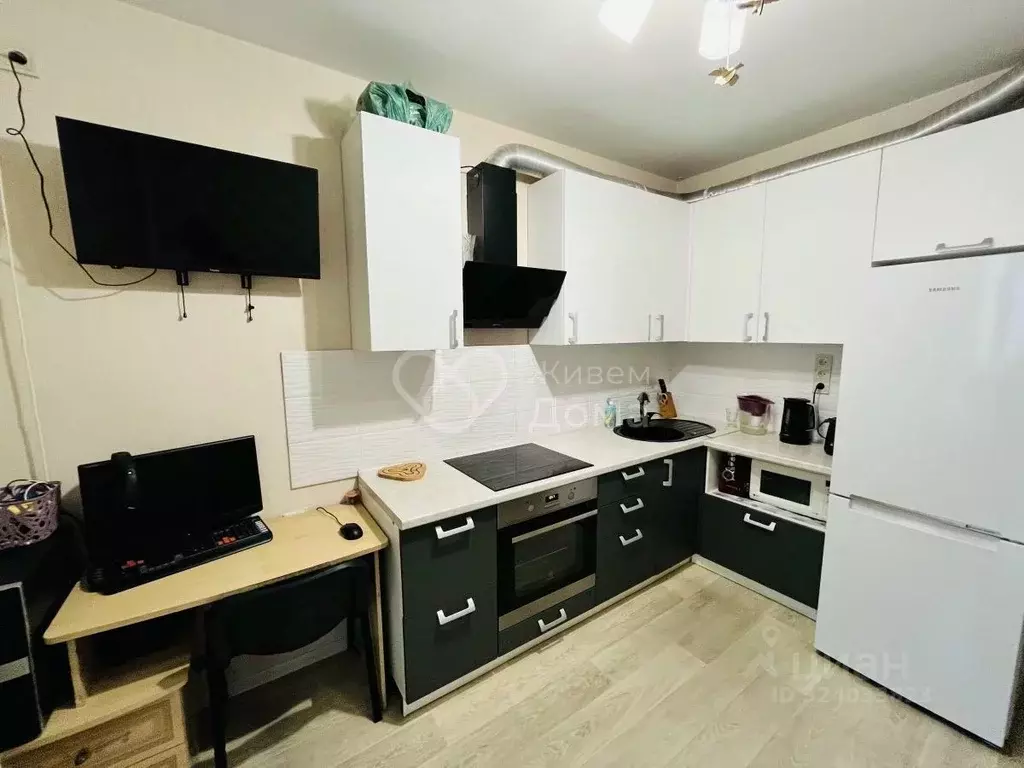 1-к кв. Волгоградская область, Волгоград Ангарская ул., 9Г (37.3 м) - Фото 1