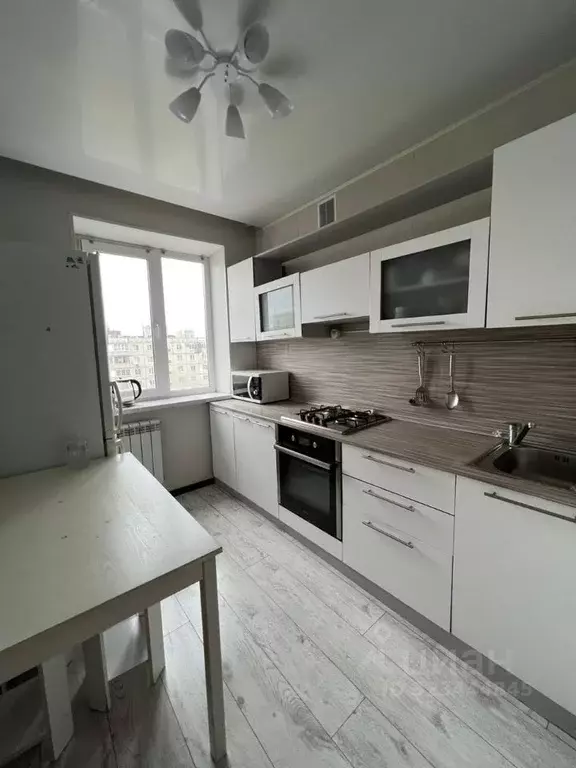 2-к кв. Башкортостан, Уфа ул. Юрия Гагарина, 46/2 (45.0 м) - Фото 2