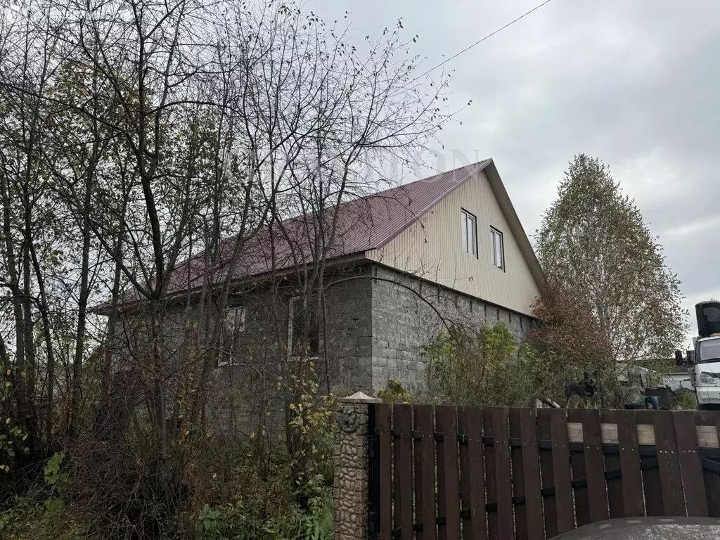 Дом в Горно-Алтайск, улица Жукова, 3 (217 м) - Фото 1