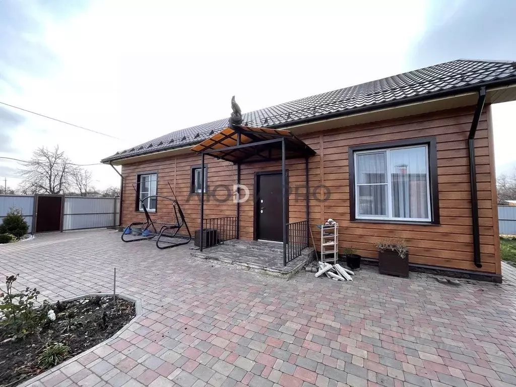 Дом в Саратовская область, Балаковский район, Натальинское ... - Фото 1