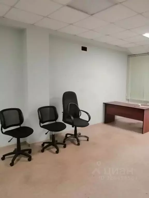 Помещение свободного назначения в Саха (Якутия), Нерюнгри ул. ... - Фото 2