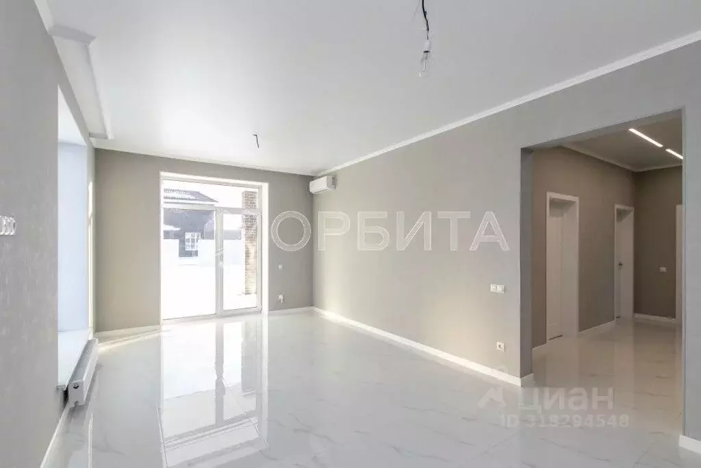Дом в Тюменская область, Тюмень ул. Анатолия Яковлева (90 м) - Фото 1