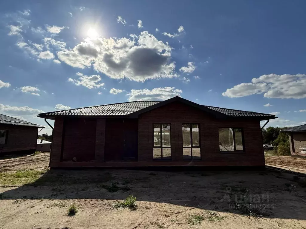 Дом в Татарстан, Высокогорский район, Семиозерское с/пос, с. Шигали ... - Фото 1