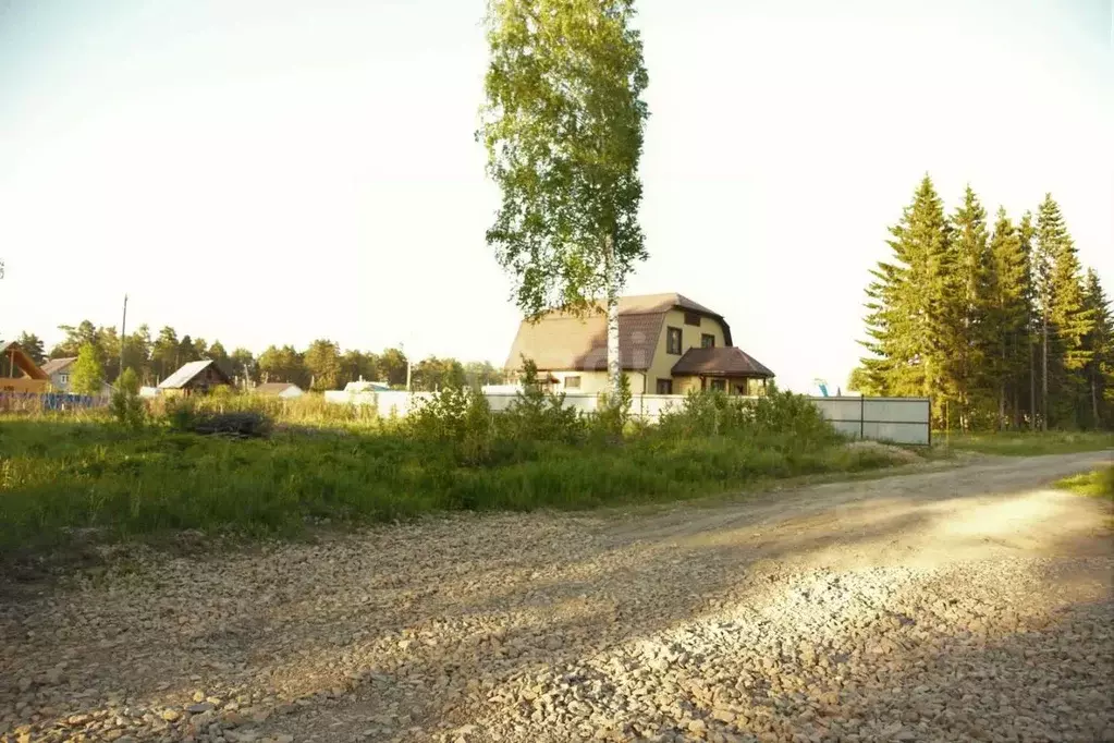 Участок в Томская область, Томский район, д. Кисловка ул. Мира (7.0 ... - Фото 1