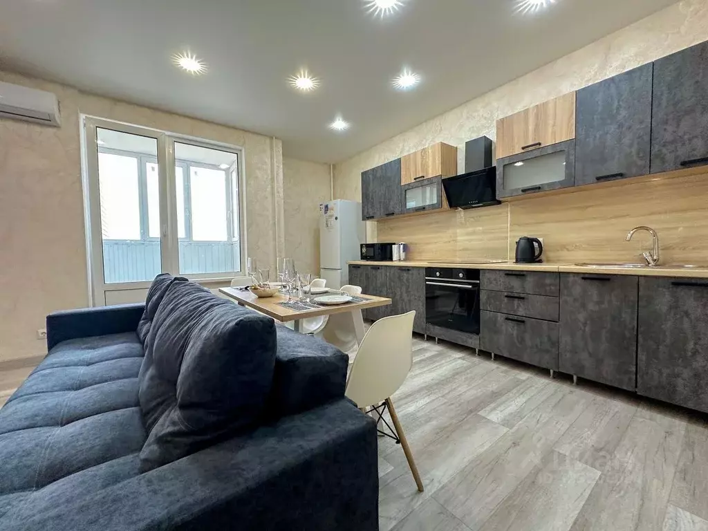 3-к кв. Самарская область, Тольятти проезд Оптимистов, 9 (100.0 м) - Фото 1