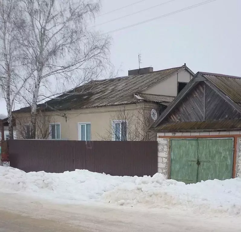 Дом в Саратовская область, Базарно-Карабулакский район, ... - Фото 0
