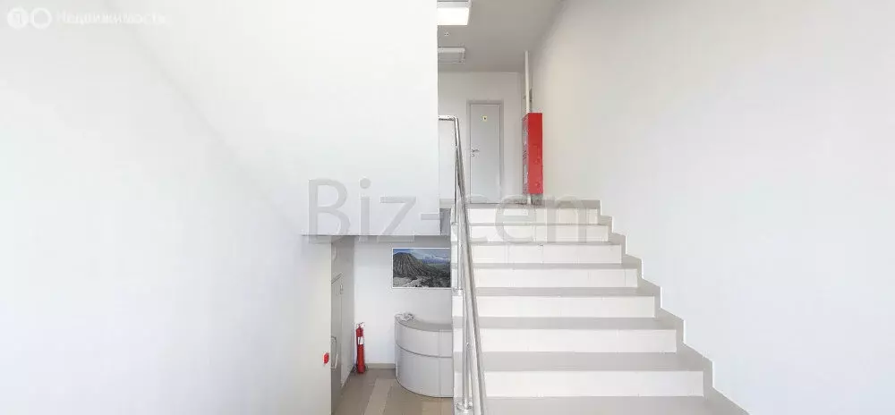 Офис (12 м) - Фото 1