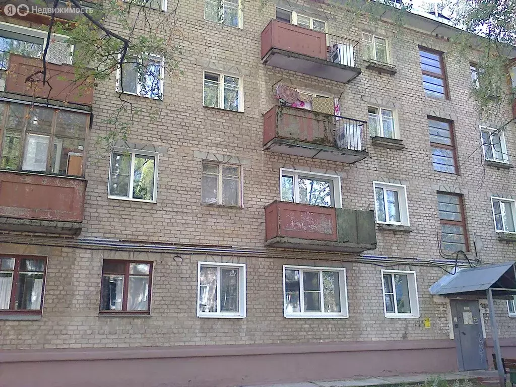 2-комнатная квартира: кирово-чепецк, кооперативная улица, 49 (44 м) - Фото 0