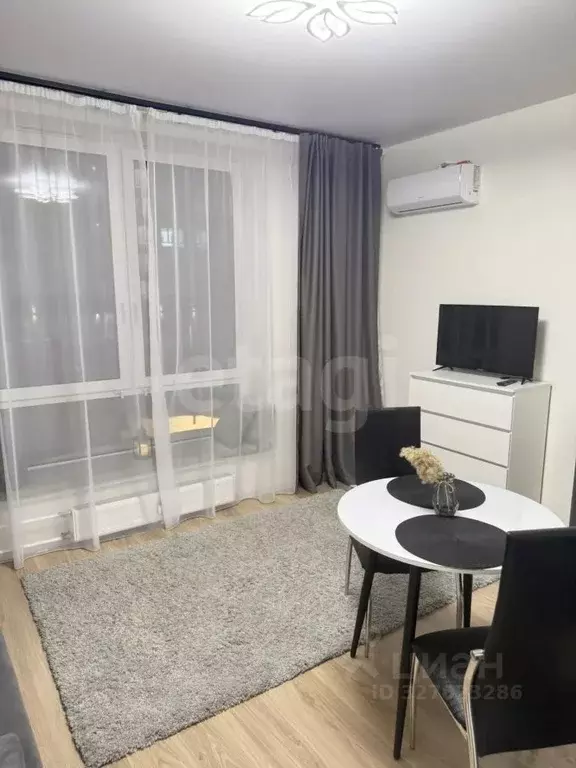 Студия Тюменская область, Тюмень ул. Юрия Рогачева, 11к2 (23.0 м) - Фото 2