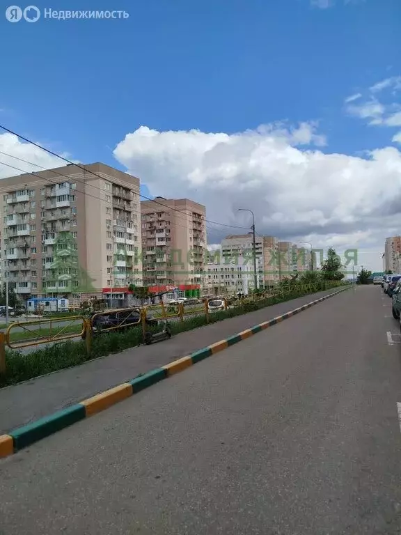 1-комнатная квартира: Саратов, улица имени С.П. Лисина, 6 (34 м) - Фото 0