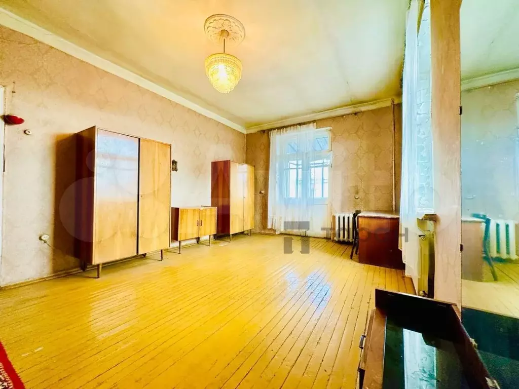 Квартира-студия, 72 м, 4/4 эт. - Фото 1