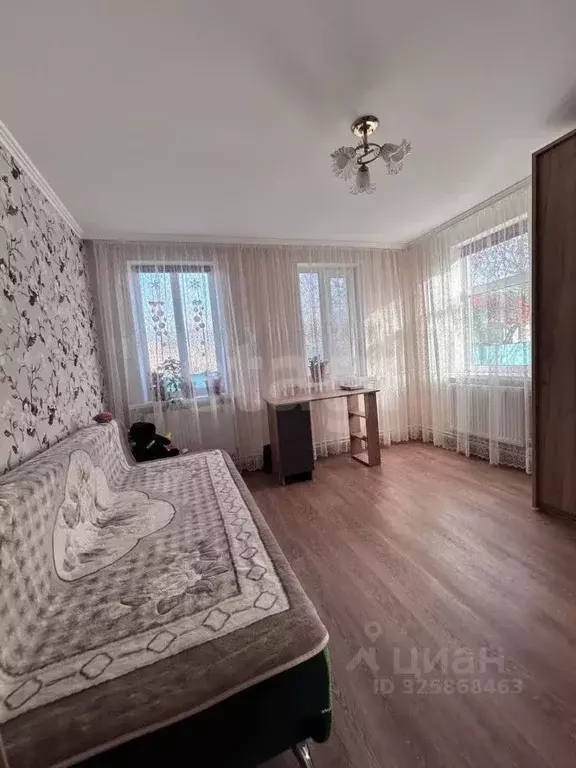 Дом в Адыгея, Майкопский район, Абадзехская ст-ца Октябрьская ул. (64 ... - Фото 1