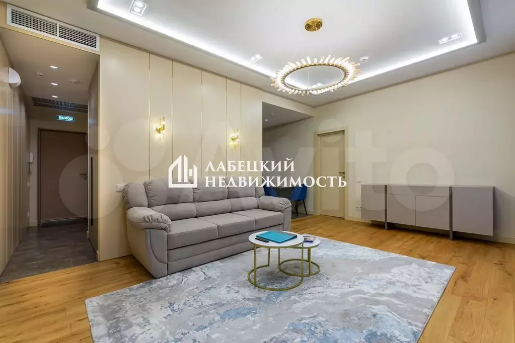 2-к. квартира, 57 м, 2/4 эт. - Фото 0