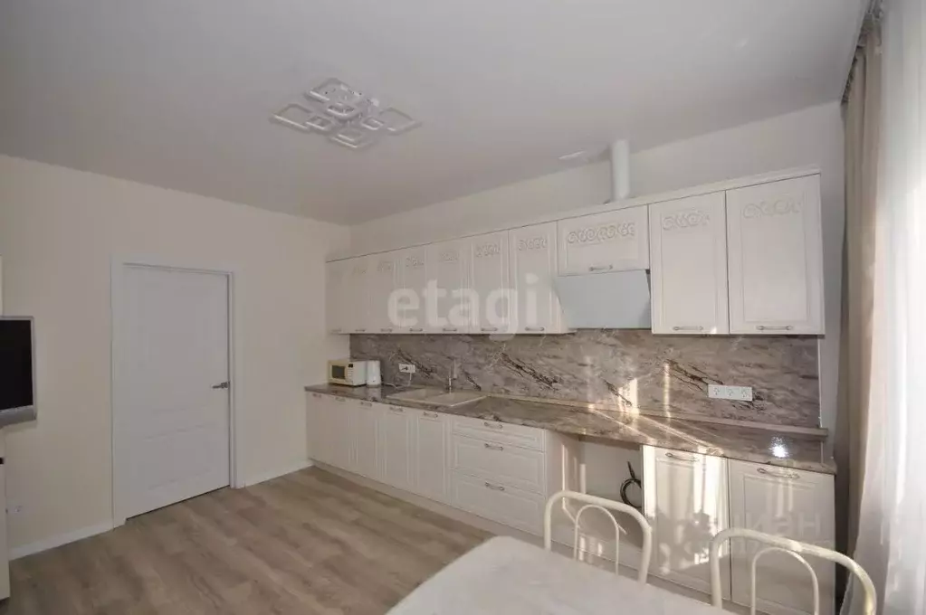 Дом в Сахалинская область, Томаринский городской округ, с. Заречное  ... - Фото 1