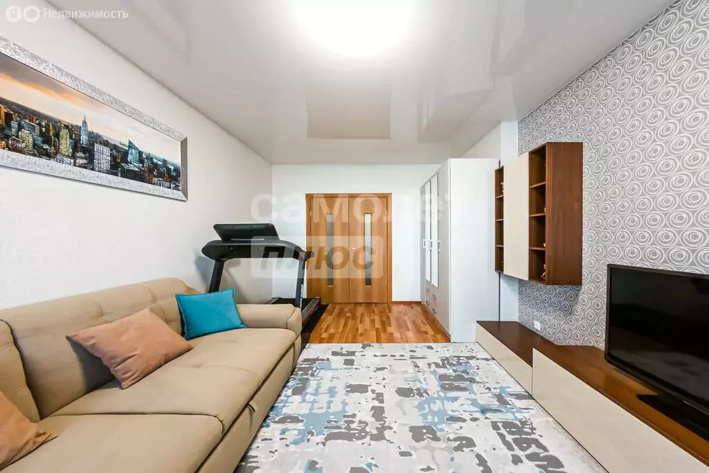 3-комнатная квартира: Екатеринбург, улица Вильгельма де Геннина, 47 ... - Фото 2