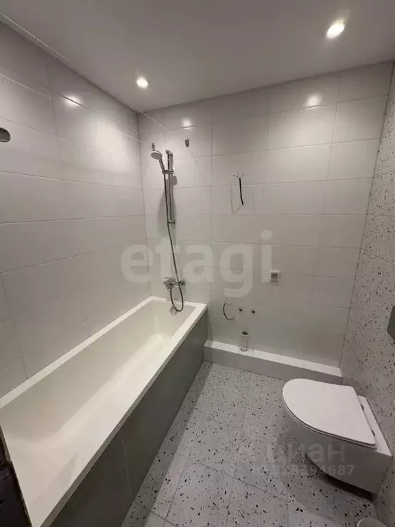 2-к кв. Башкортостан, Уфа ул. Летчика Кобелева, 3 (45.0 м) - Фото 1