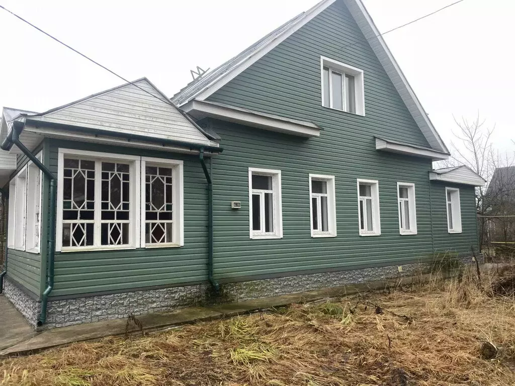 Дом в городской посёлок Тайцы, улица Островского, 71 (147.8 м) - Фото 1