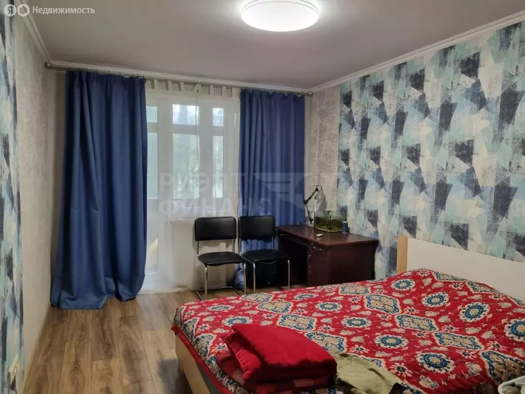 3-комнатная квартира: Калининград, улица 9 Апреля, 4 (64 м) - Фото 0