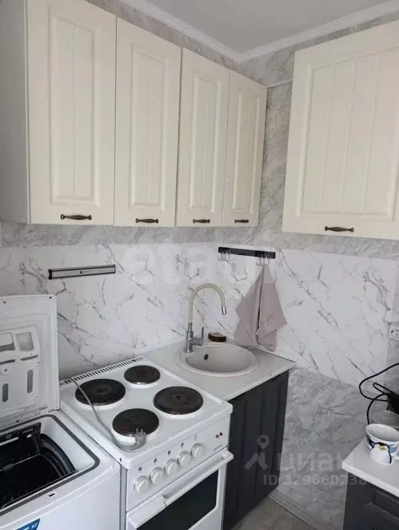 1-к кв. Тюменская область, Тобольск Октябрьская ул., 62 (28.0 м) - Фото 1