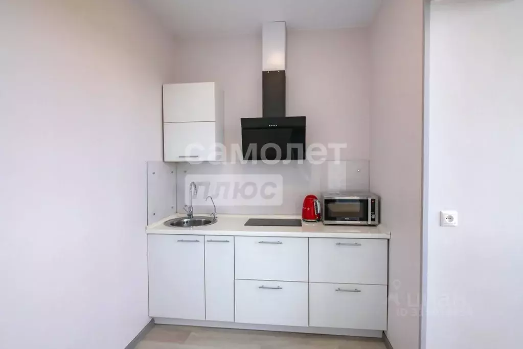 4-к кв. Приморский край, Владивосток Гражданская ул., 18 (73.0 м) - Фото 1