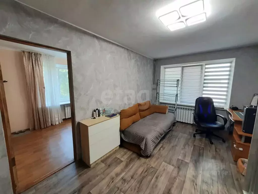 3-к кв. Крым, Саки ул. Интернациональная (49.3 м) - Фото 0
