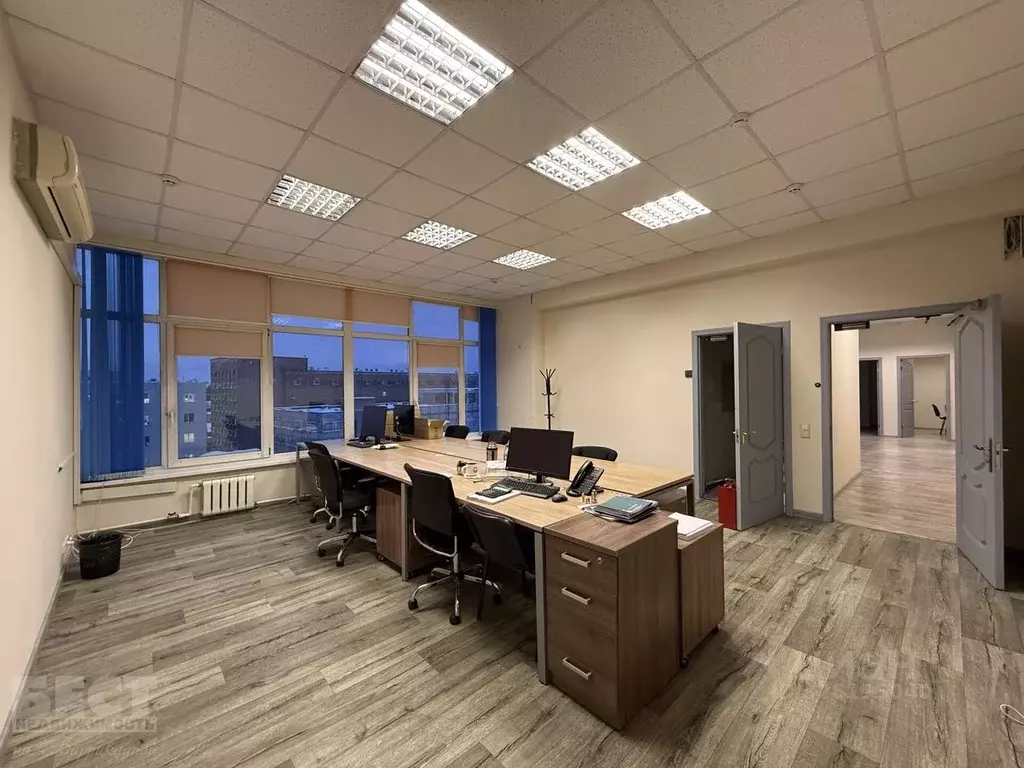 Офис в Московская область, Люберцы городской округ, Томилино пгт ул. ... - Фото 1