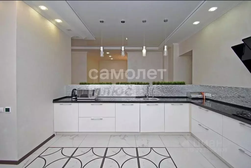 3-к кв. Омская область, Омск Старгород мкр, ул. Тютчева, 6 (119.6 м) - Фото 2