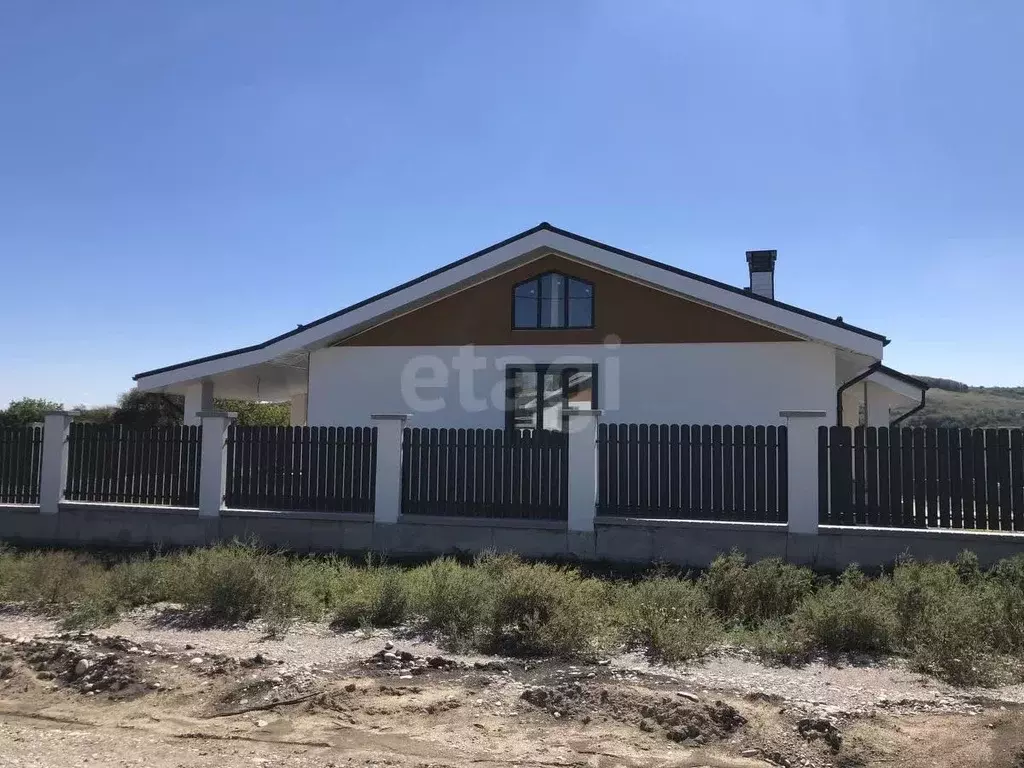 Дом в Ставропольский край, Ессентуки ул. Фрунзе (167 м) - Фото 1