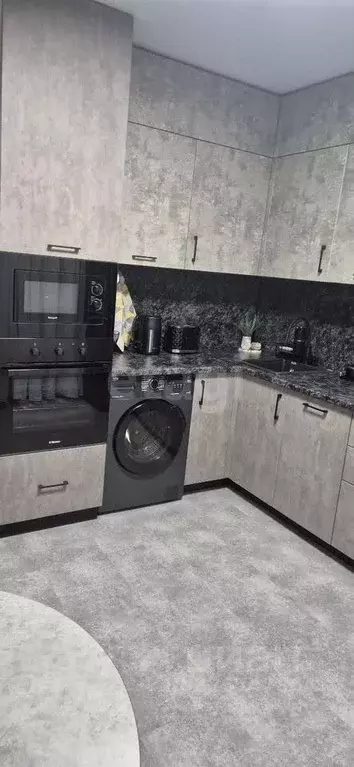 1-к кв. Ямало-Ненецкий АО, Новый Уренгой Таежная ул., 76А (36.0 м) - Фото 2