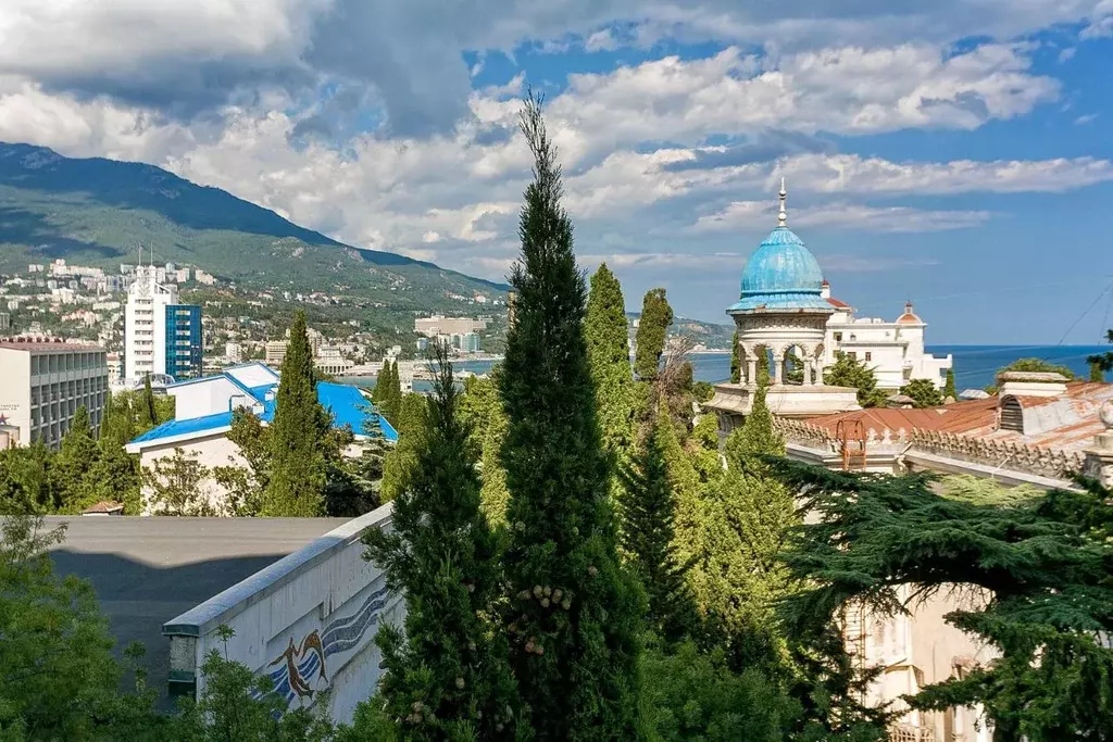 3-к кв. Крым, Ялта ул. Володарского, 9 (116.1 м) - Фото 0