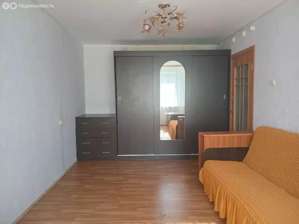 1-комнатная квартира: Челябинск, улица Молодогвардейцев, 49Б (36 м) - Фото 1